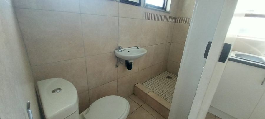 4 Bedroom Property for Sale in Beacon Bay Eastern Cape